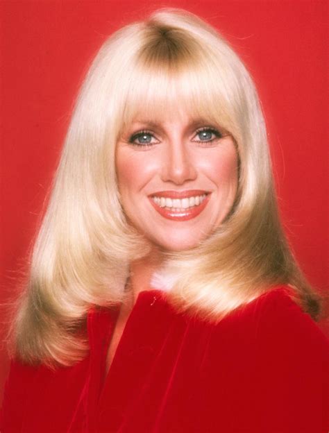 The Vibrant Life of Suzanne Somers in 16 Rare。